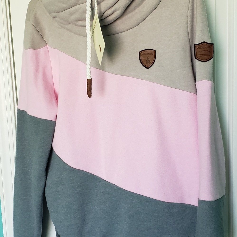 Wanakome Hoodie